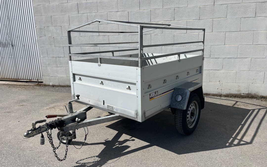 Remolque de aluminio 1,60×1,20 usado
